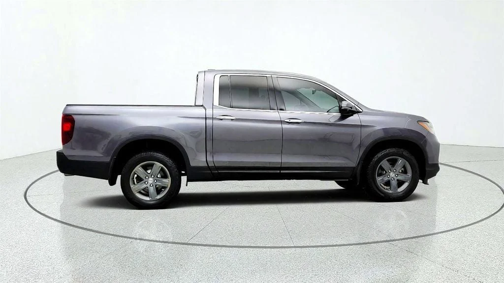 Used 2023 Modern Steel Metallic Honda RTL-E AWD image 4