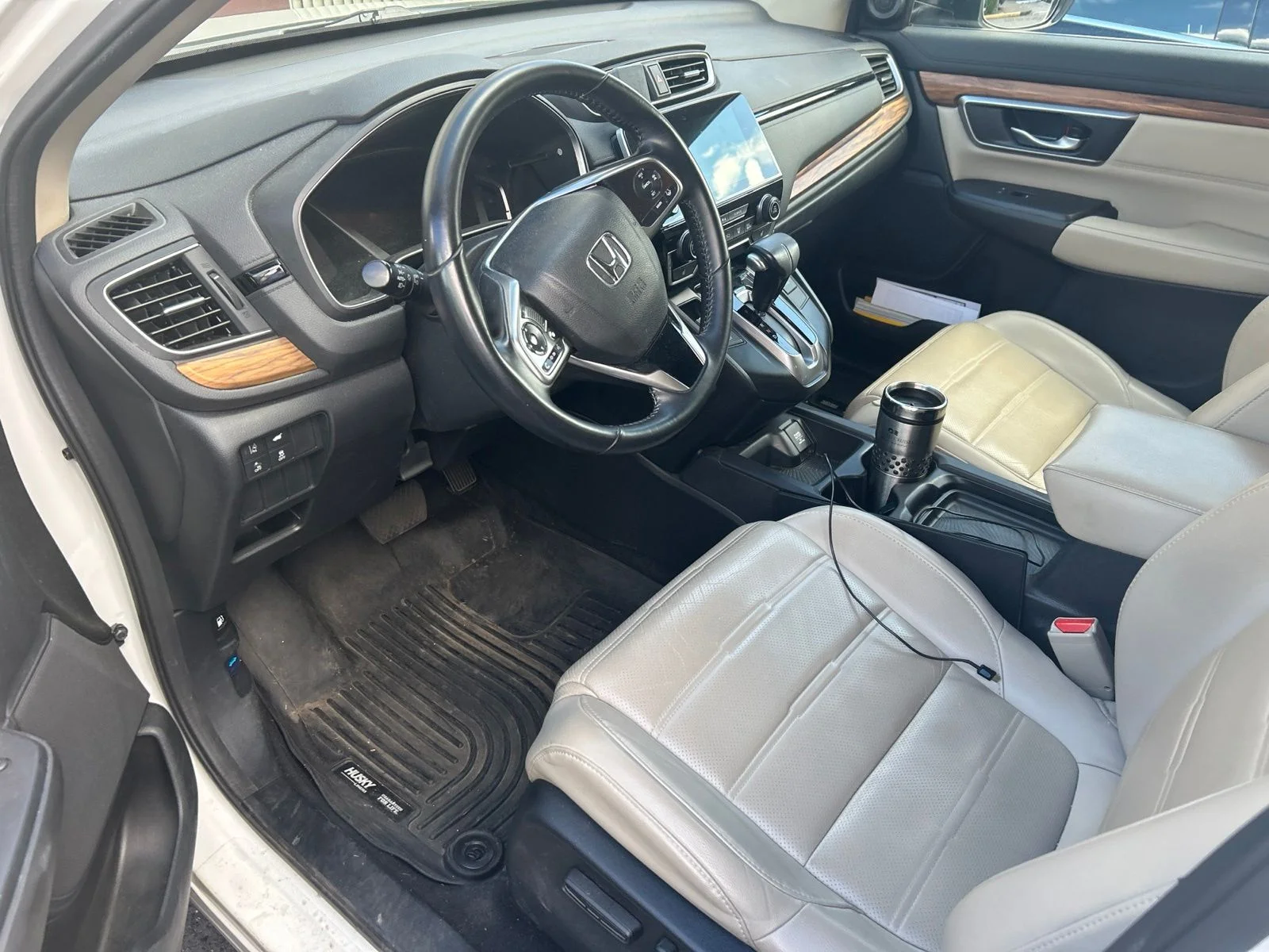 Used 2018 White Diamond Pearl Honda EX-L image 5