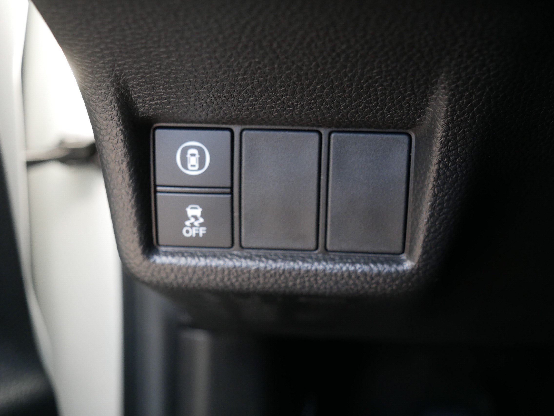 Used 2024 Platinum White Pearl Honda Sport image 26