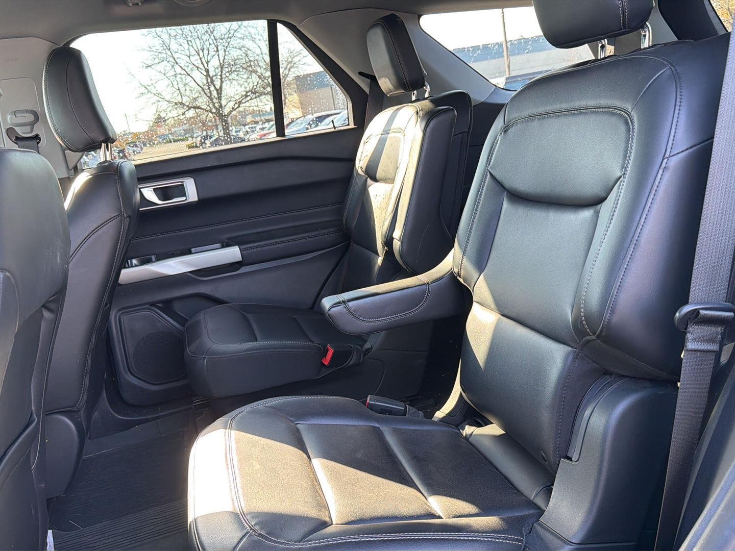 Used 2022 Stone Blue Metallic Ford XLT image 5