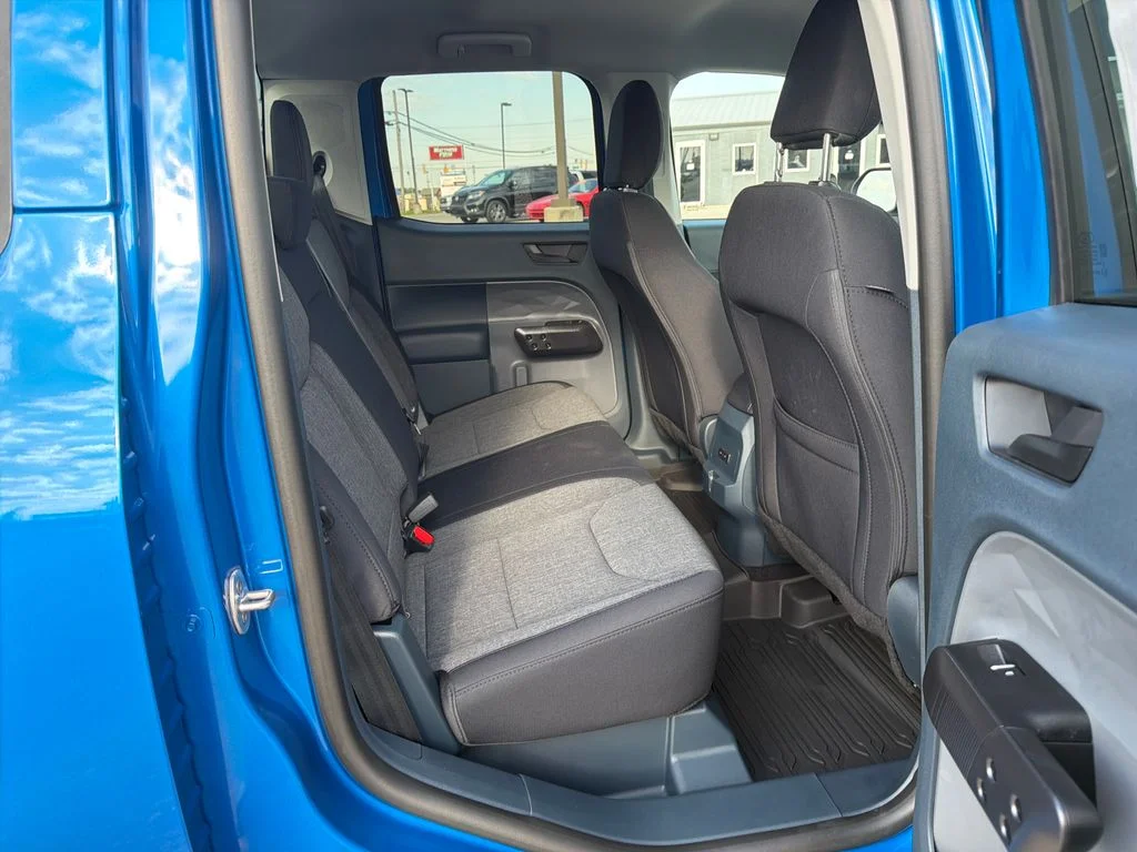 New 2026 Blue Ford XLT image 21