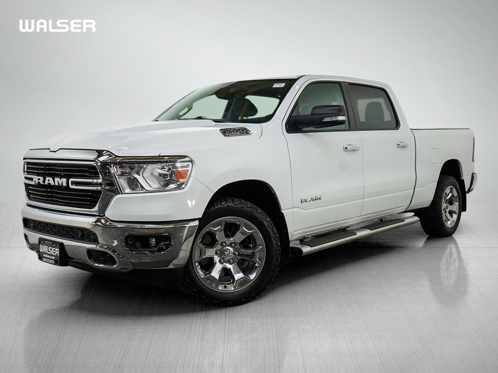 2020 RAM 1500 Big Horn/Lone Star 4x4 Crew Cab 6'4's photo