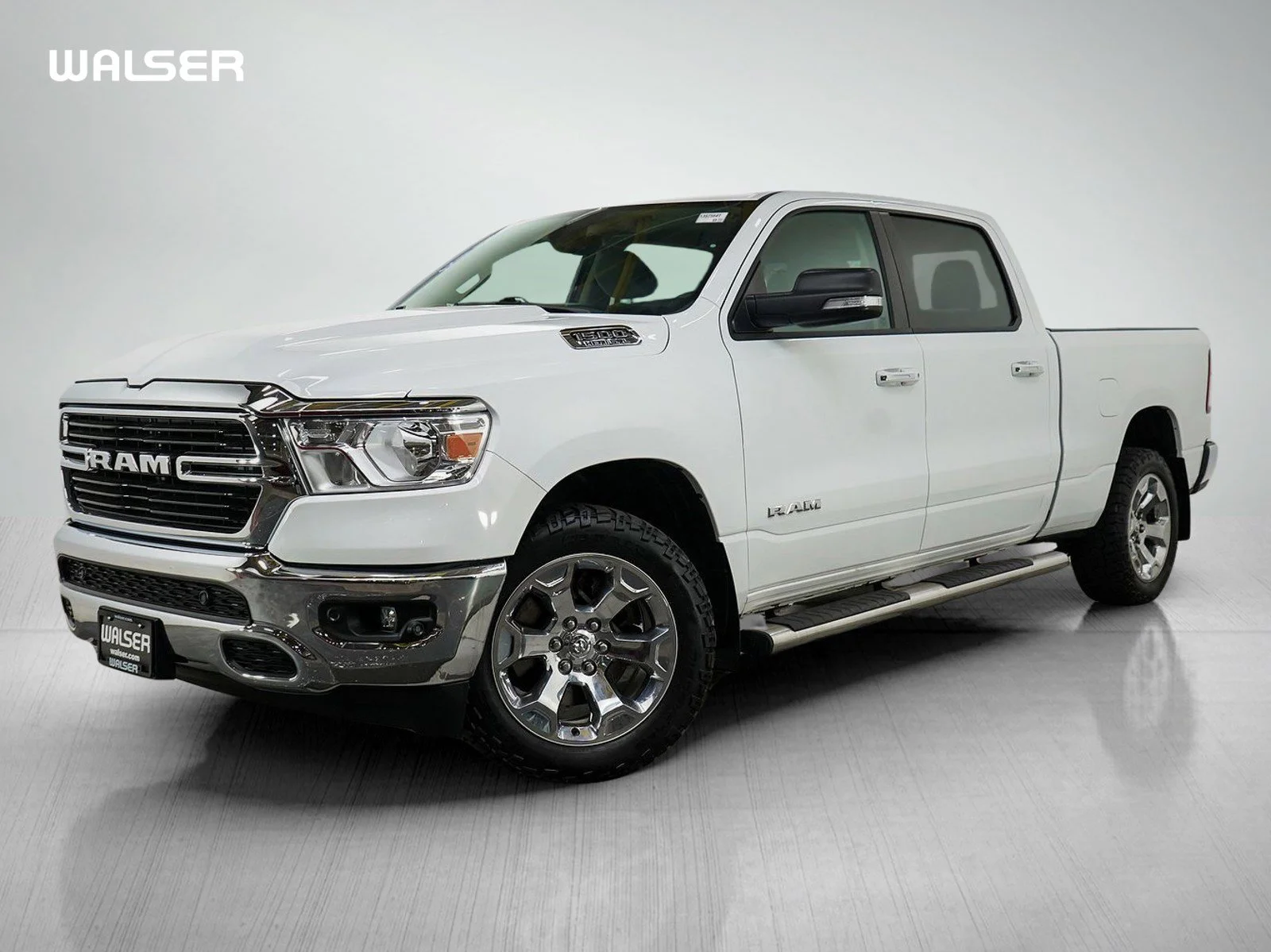 2020 RAM 1500 Big Horn/Lone Star 4x4 Crew Cab 6'4's photo