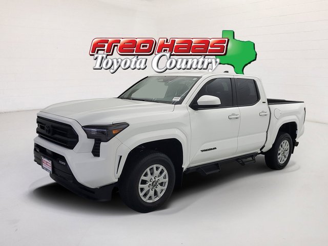 2024 Toyota Tacoma 2WD SR5