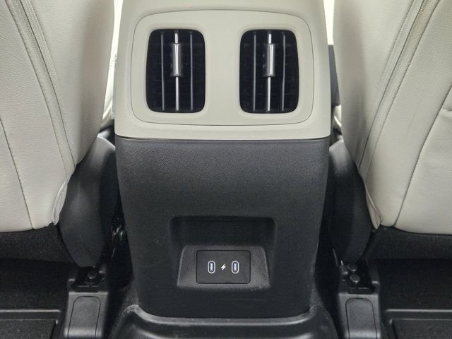 Certified Used 2025 Silver Hyundai SEL Convenience image 30