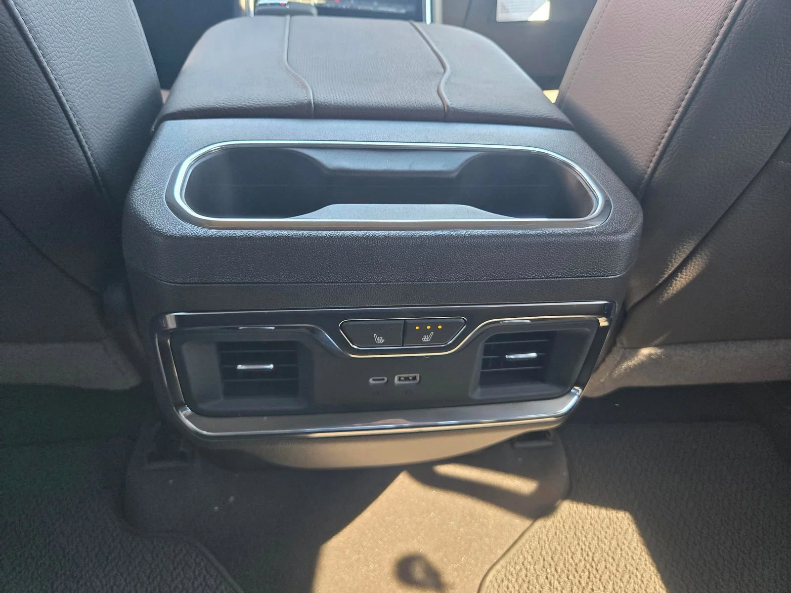 2026 GMC Sierra 1500 Denali - Photo 6