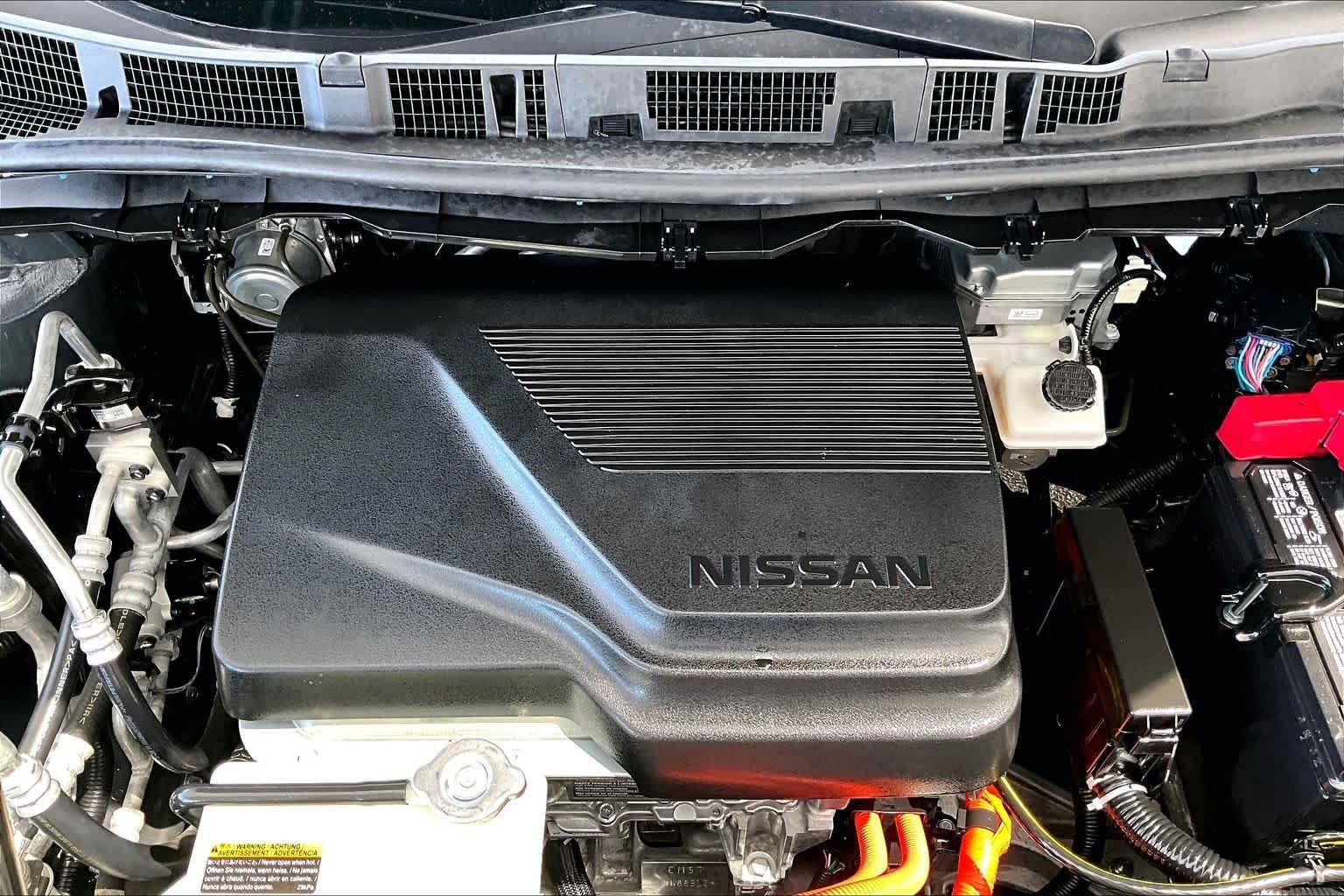 Used 2025 Super Black Nissan SV PLUS image 31