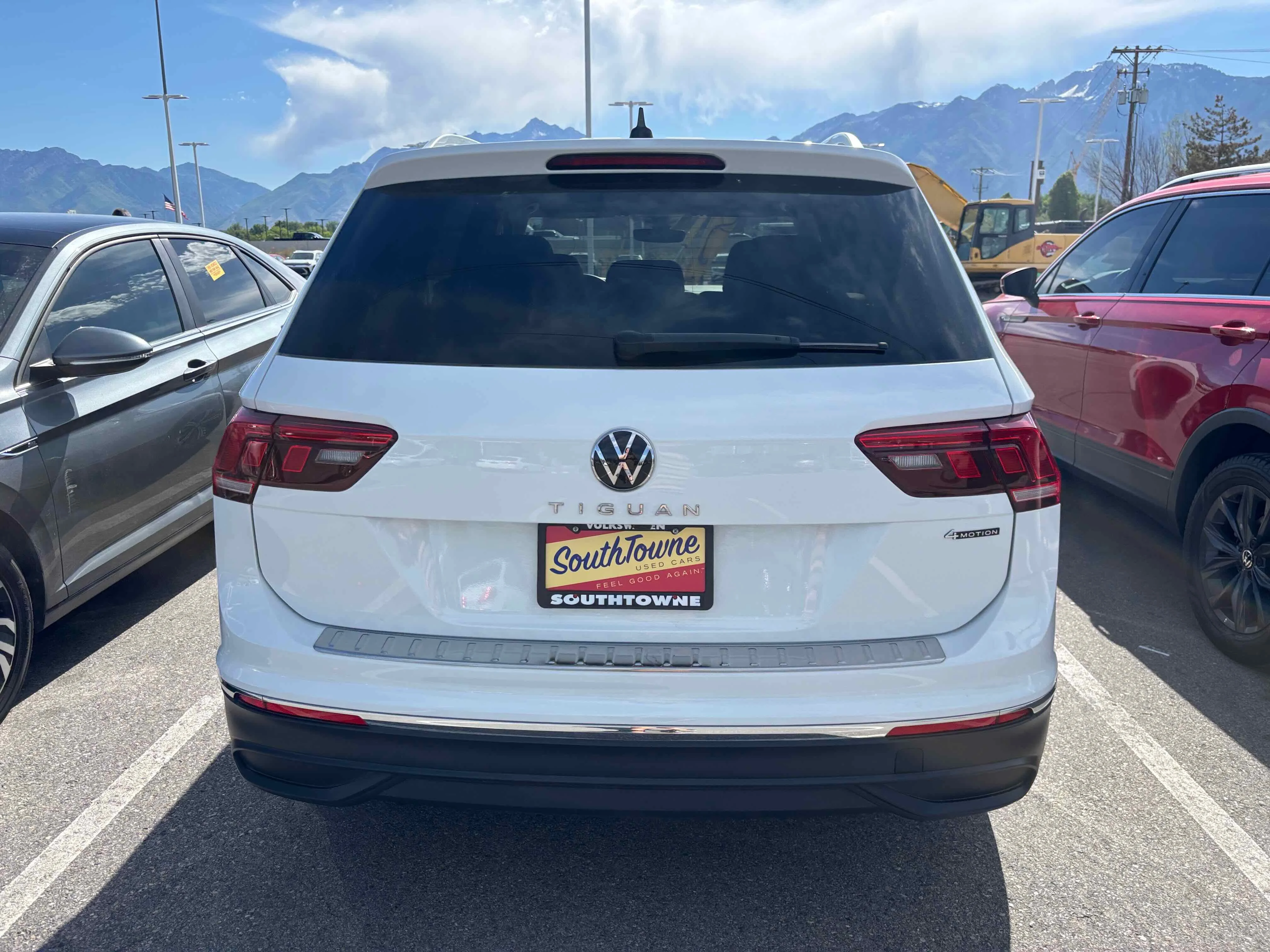 Used 2024 White Volkswagen Wolfsburg Edition image 5