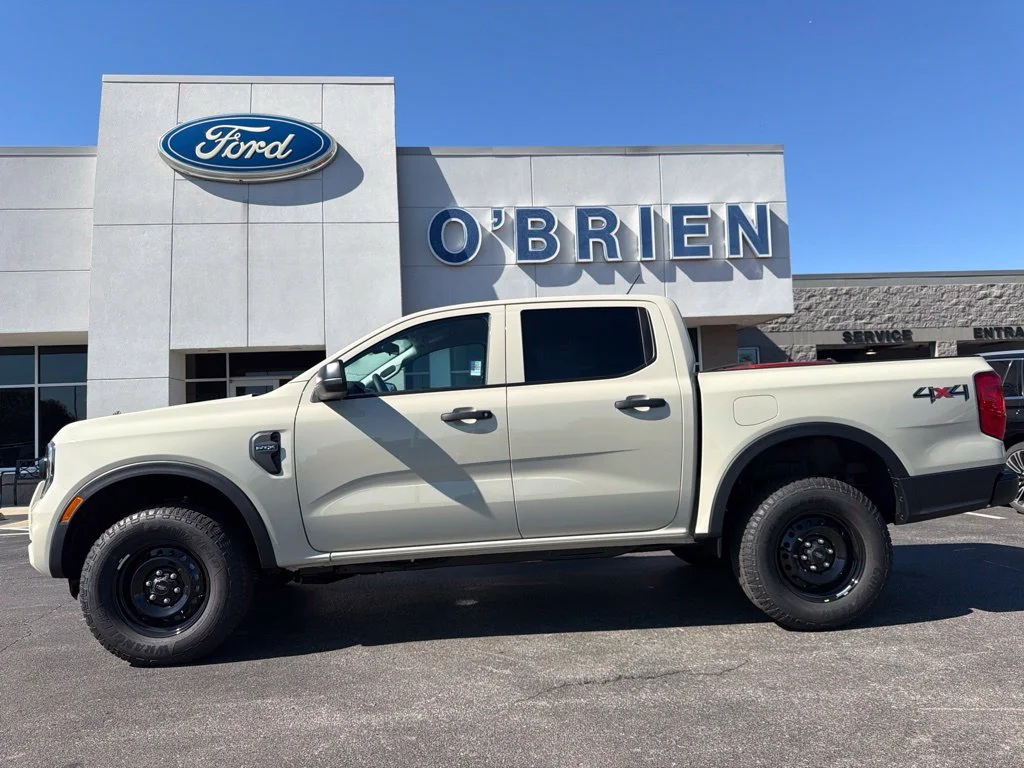 New 2026 Avalanche Ford XLT image 2