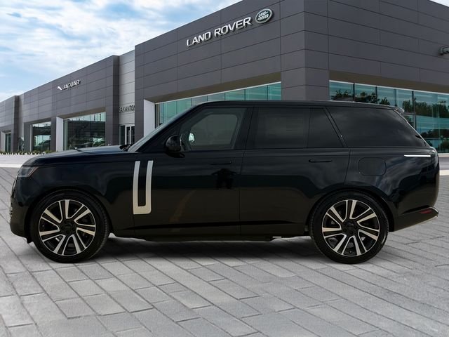 New 2026 Santorini Black Land Rover Autobiography image 2