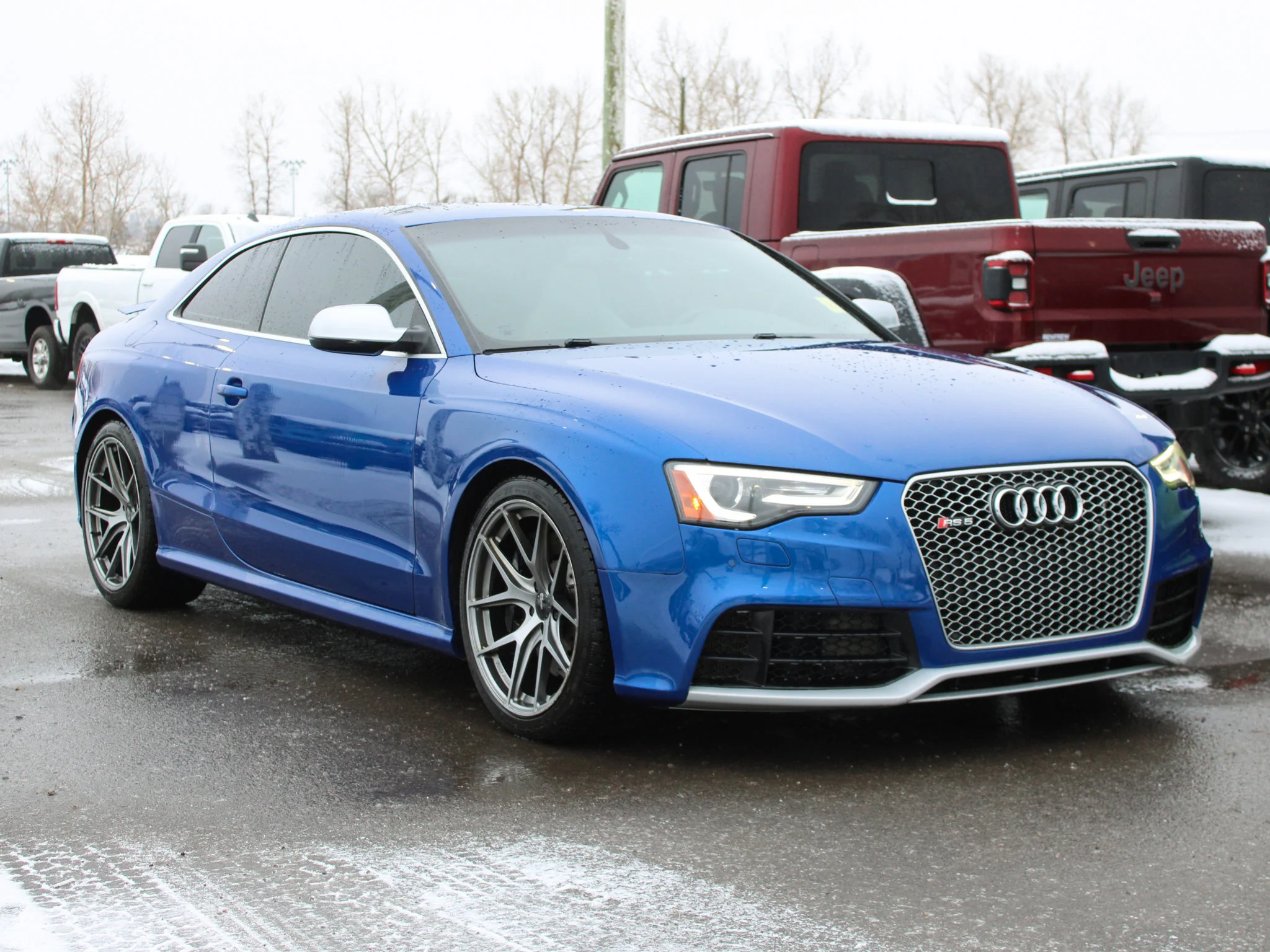 Used 2014 Blue Audi 4.2 * V8 | Quattro | 450 HP | 3M PPF | Winter Tires | Navigation | Backup Camera | Heated Seats | image 7