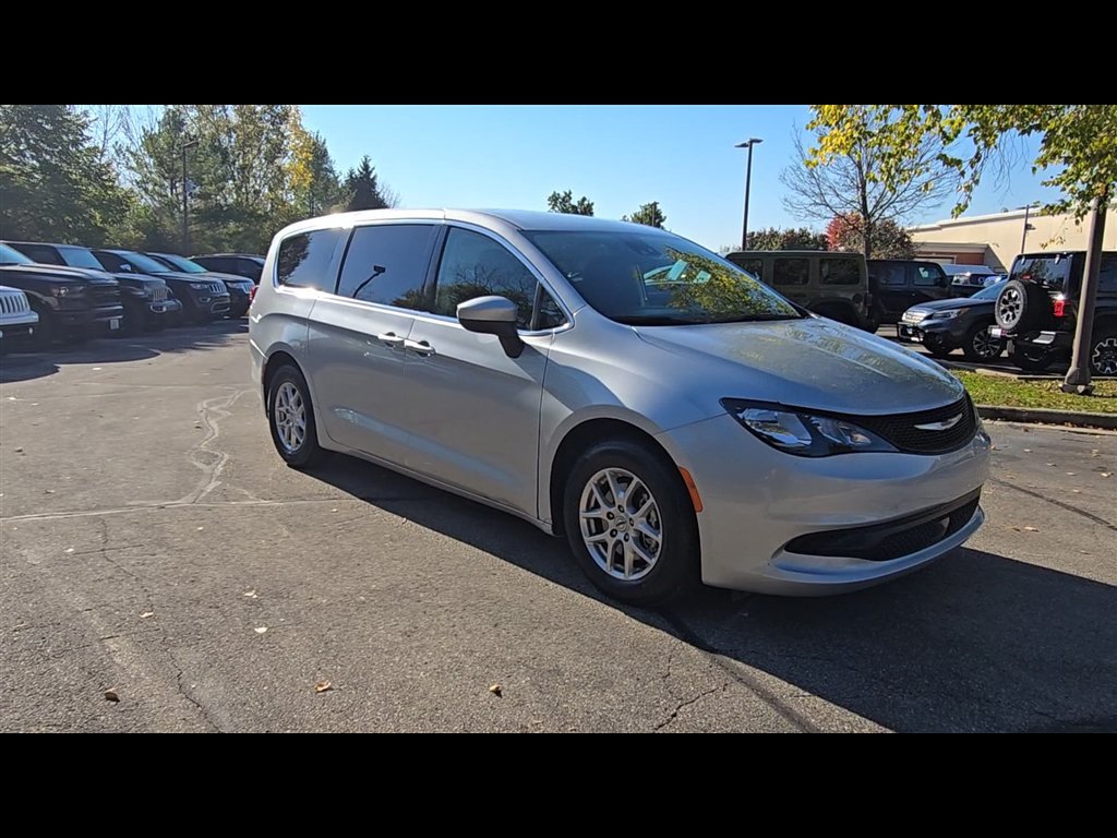 Certified Used 2023 Silver Chrysler LX image 11