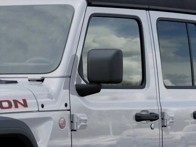 New 2025 Bright White Clear-Coat Exterior Paint Jeep Rubicon image 13