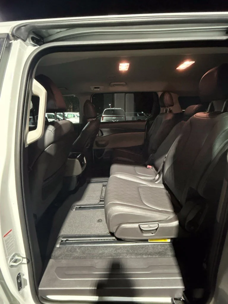 Used 2026 White Kia LX image 16