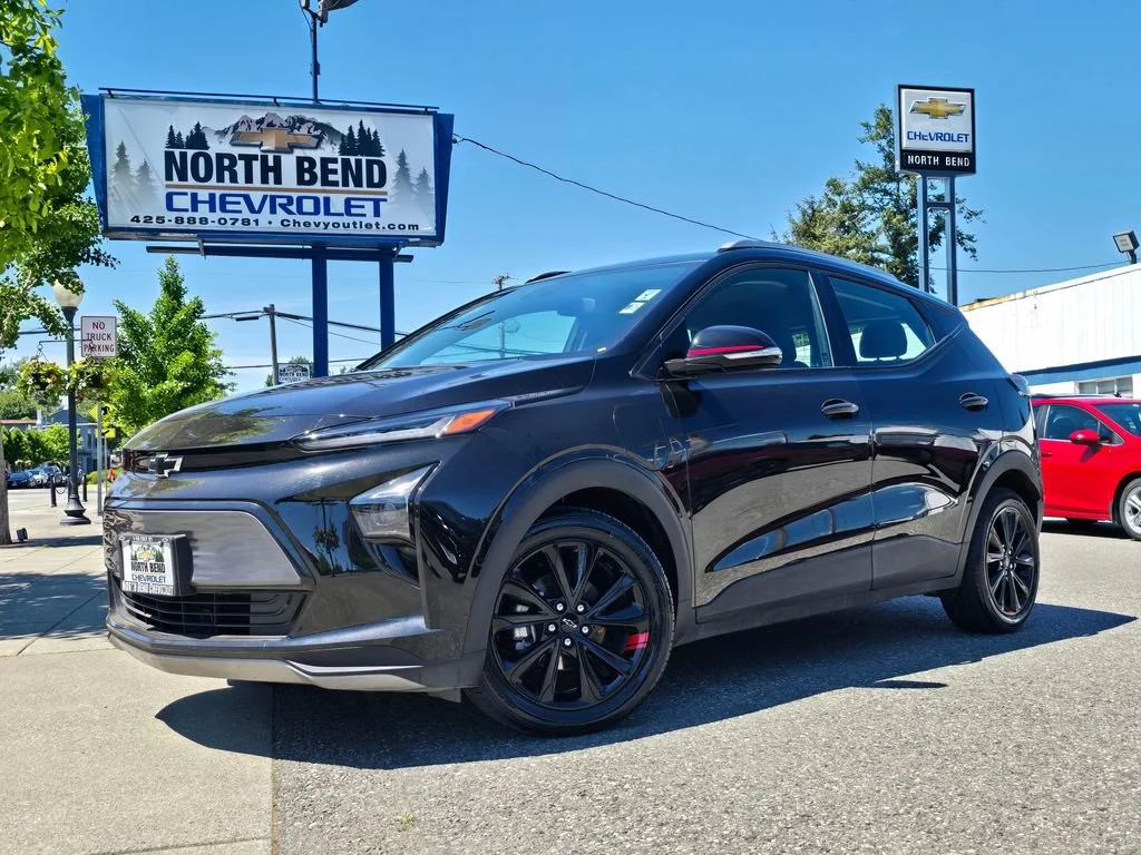 2023 Chevrolet Bolt EUV LT's photo