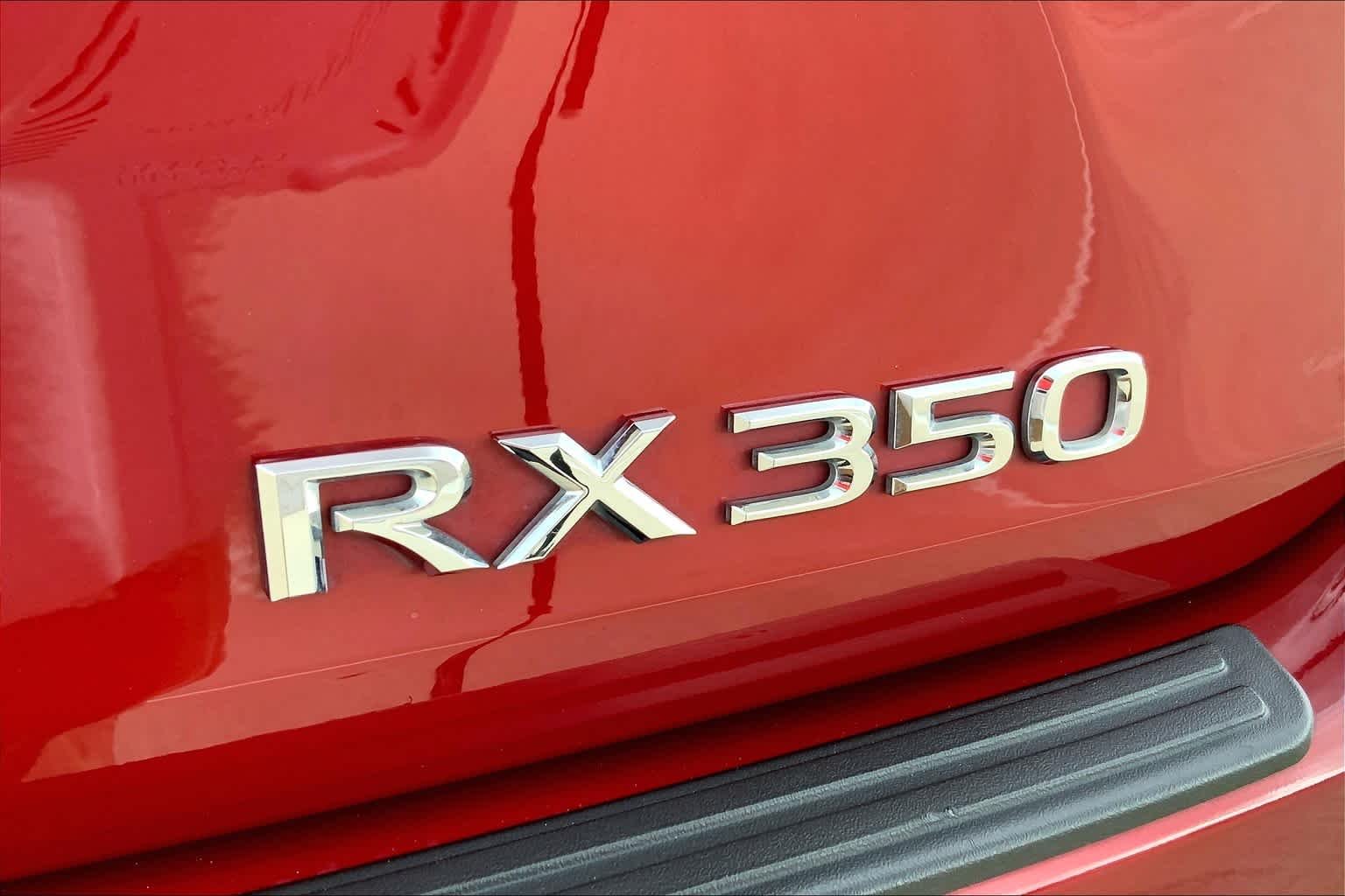 Used 2021 Matador Red Mica Lexus  image 10
