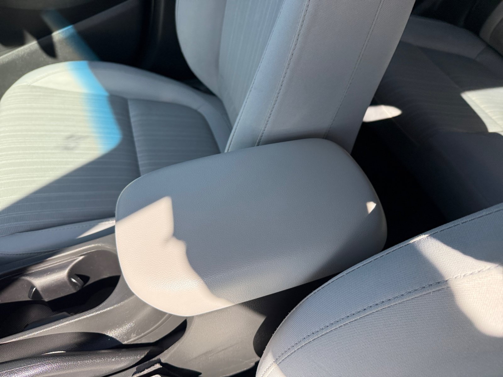 Used 2022 Thunder Gray Hyundai SEL image 14