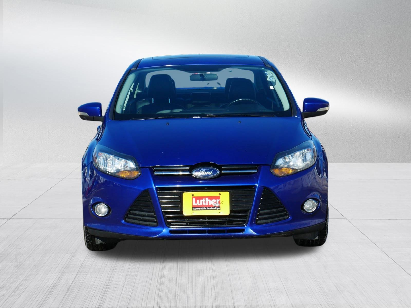 Used 2013 Ford Focus Titanium with VIN 1FADP3J27DL170364 for sale in Saint Paul, MN