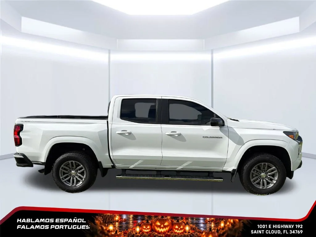 2024 Chevrolet Colorado LT - Photo 6
