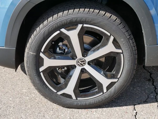 New 2026 Blue Volkswagen 1.5T SEL image 5