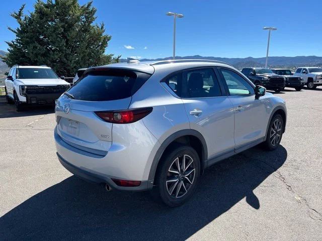 Used 2018 Sonic Silver Metallic Mazda Touring image 8
