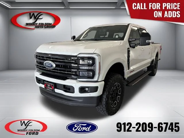 New 2026 Star White Metallic Tri-Coat Ford F-250® Platinum® image 20