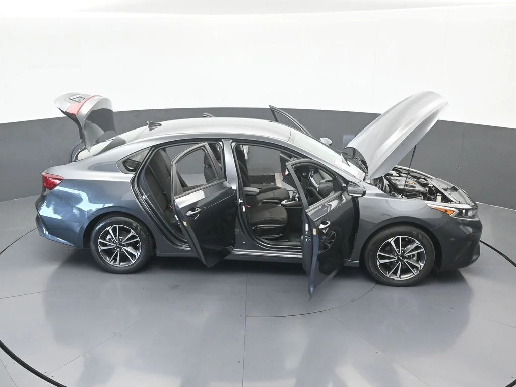 Used 2024 Gravity Gray Kia LXS image 65