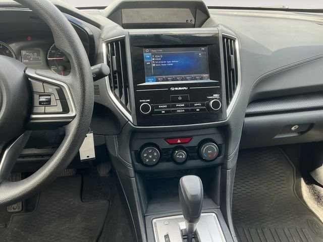 Used 2018 Gray Subaru 2.0i image 11