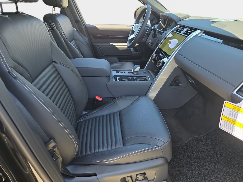 New 2026 Santorini Black Land Rover S image 10