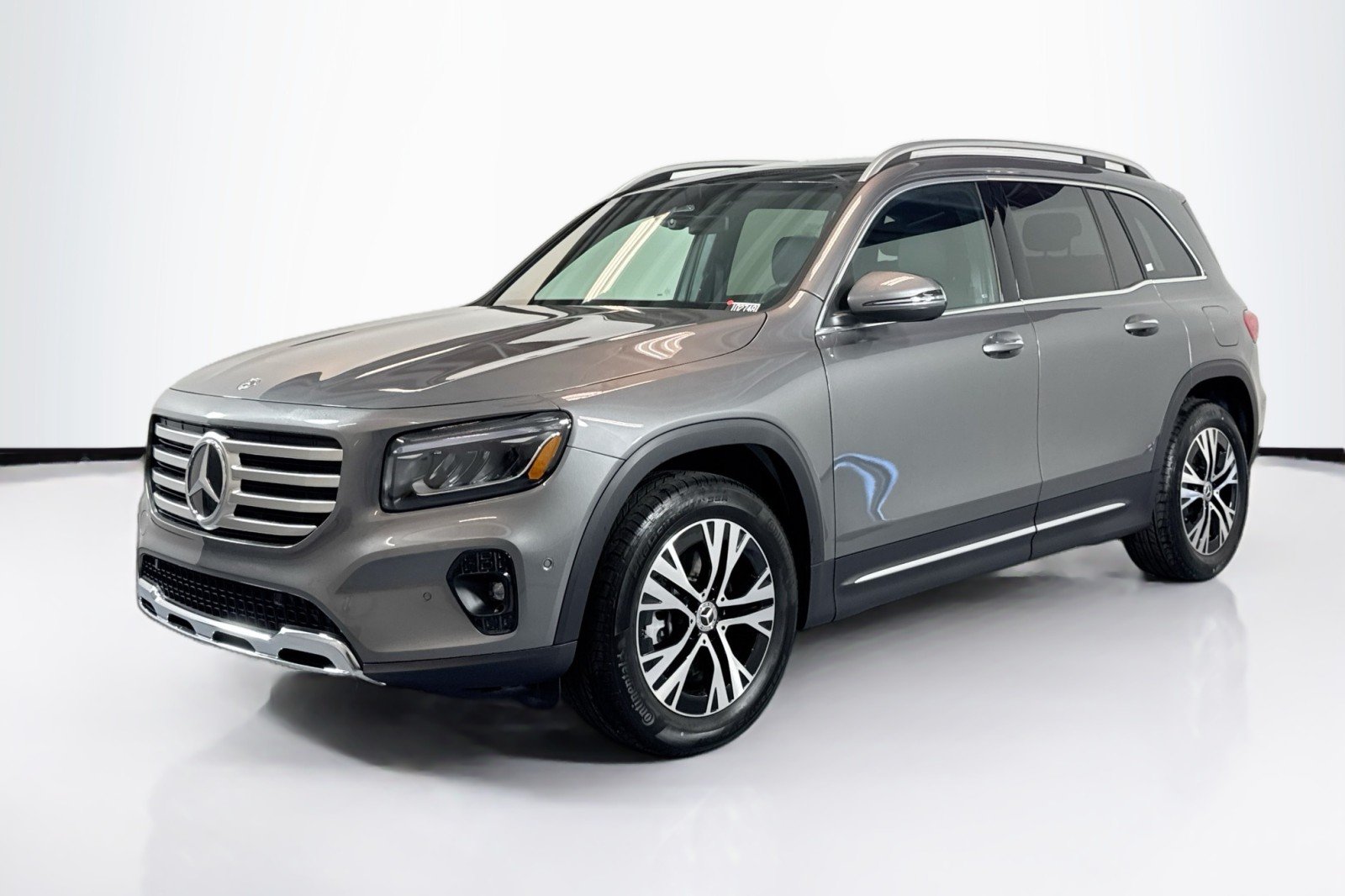 2026 Mercedes-Benz GLB GLB 250's photo