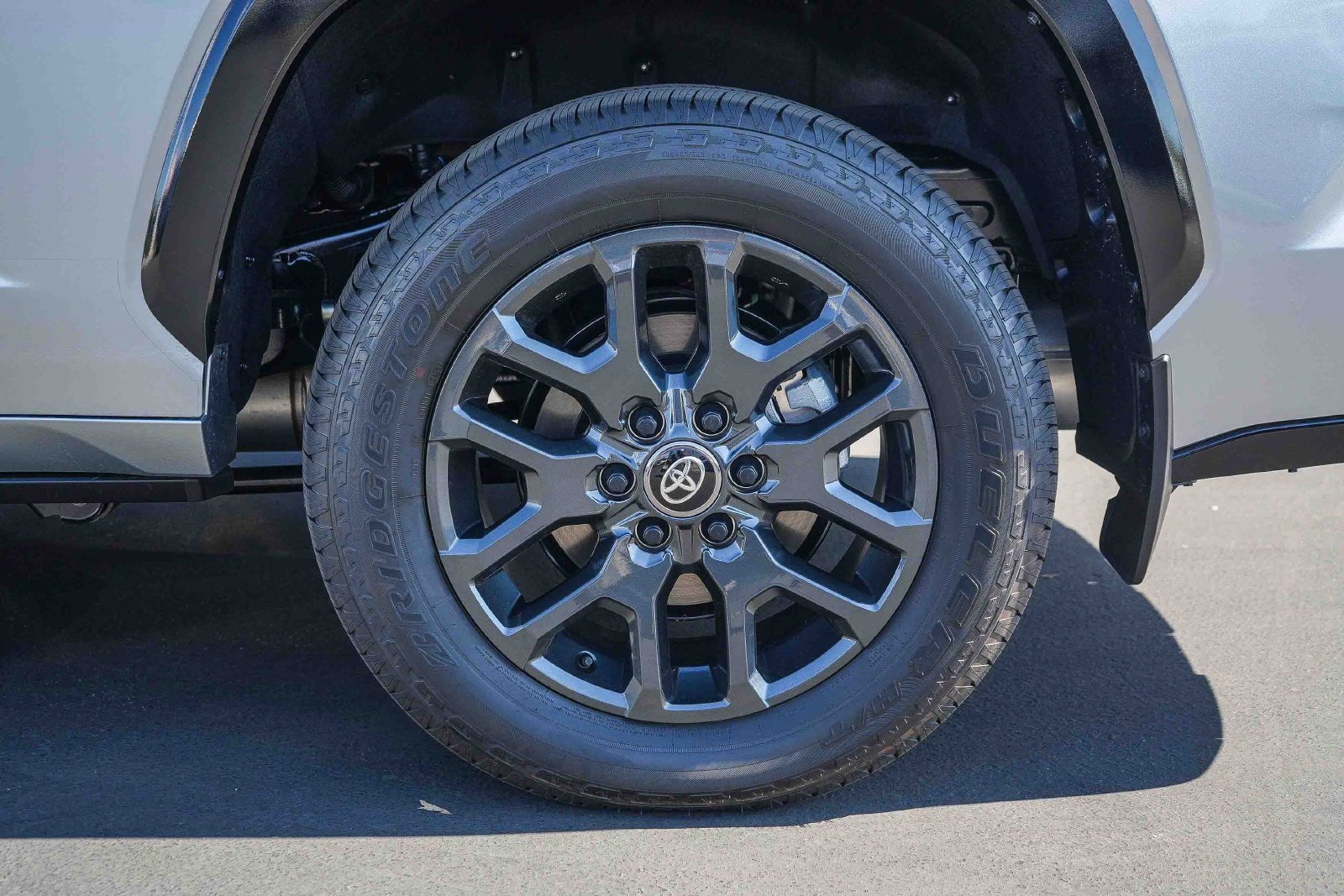 New 2026 Celestial Silver Metallic Toyota  Platinum image 12