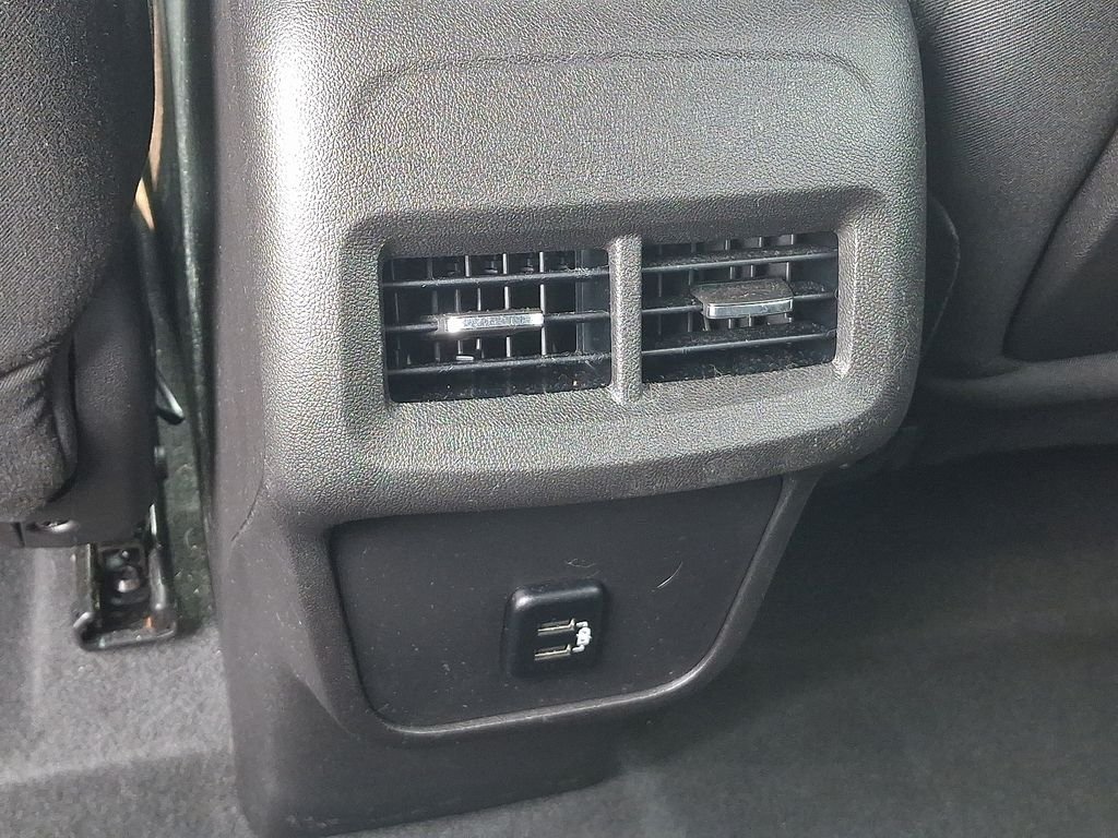 Used 2018 Steel Metallic GMC SLE image 11