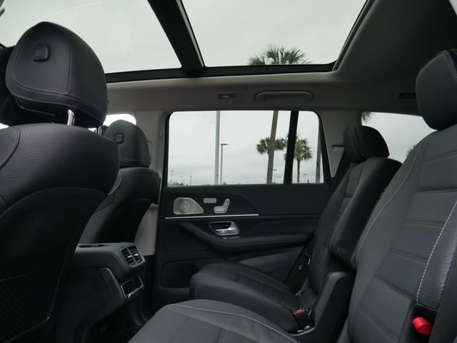 New 2026 Obsidian Black Metallic Mercedes-Benz GLS 450 image 45