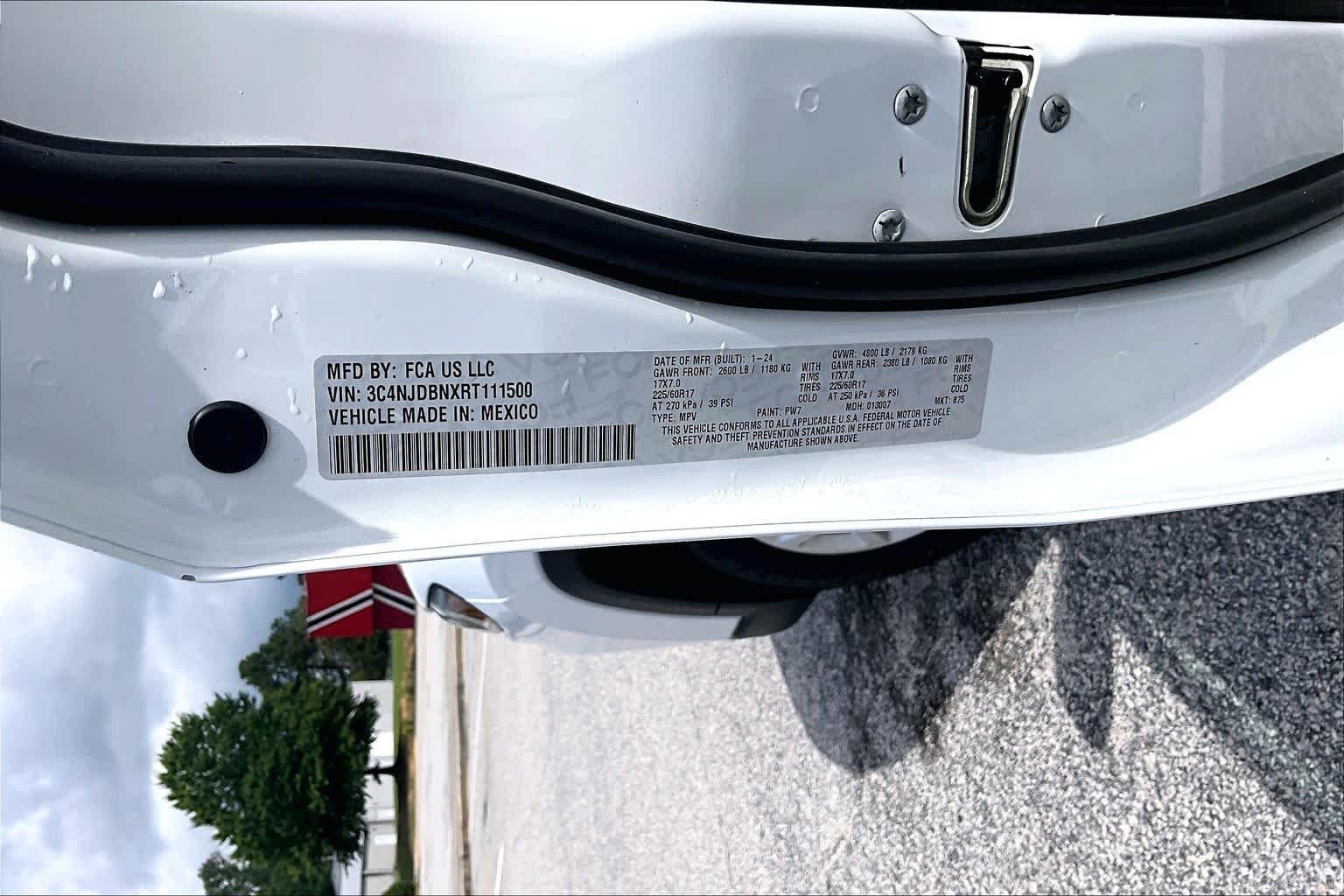 Used 2024 Bright White Clearcoat Jeep Latitude image 36