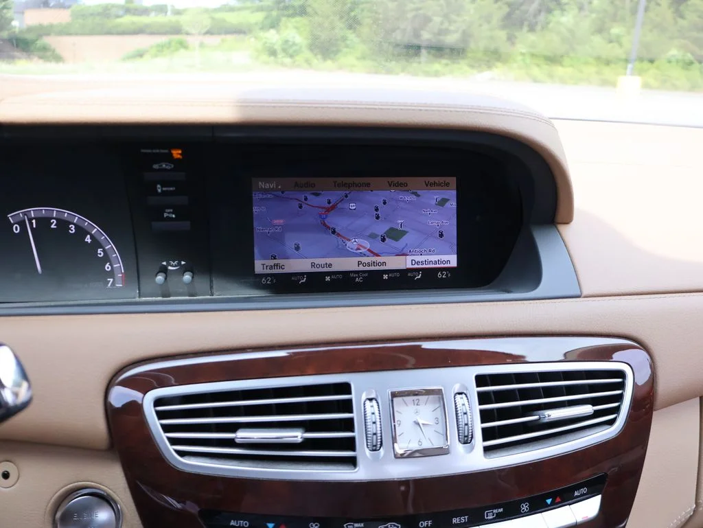 Used 2011 Black Mercedes-Benz CL 550 image 20