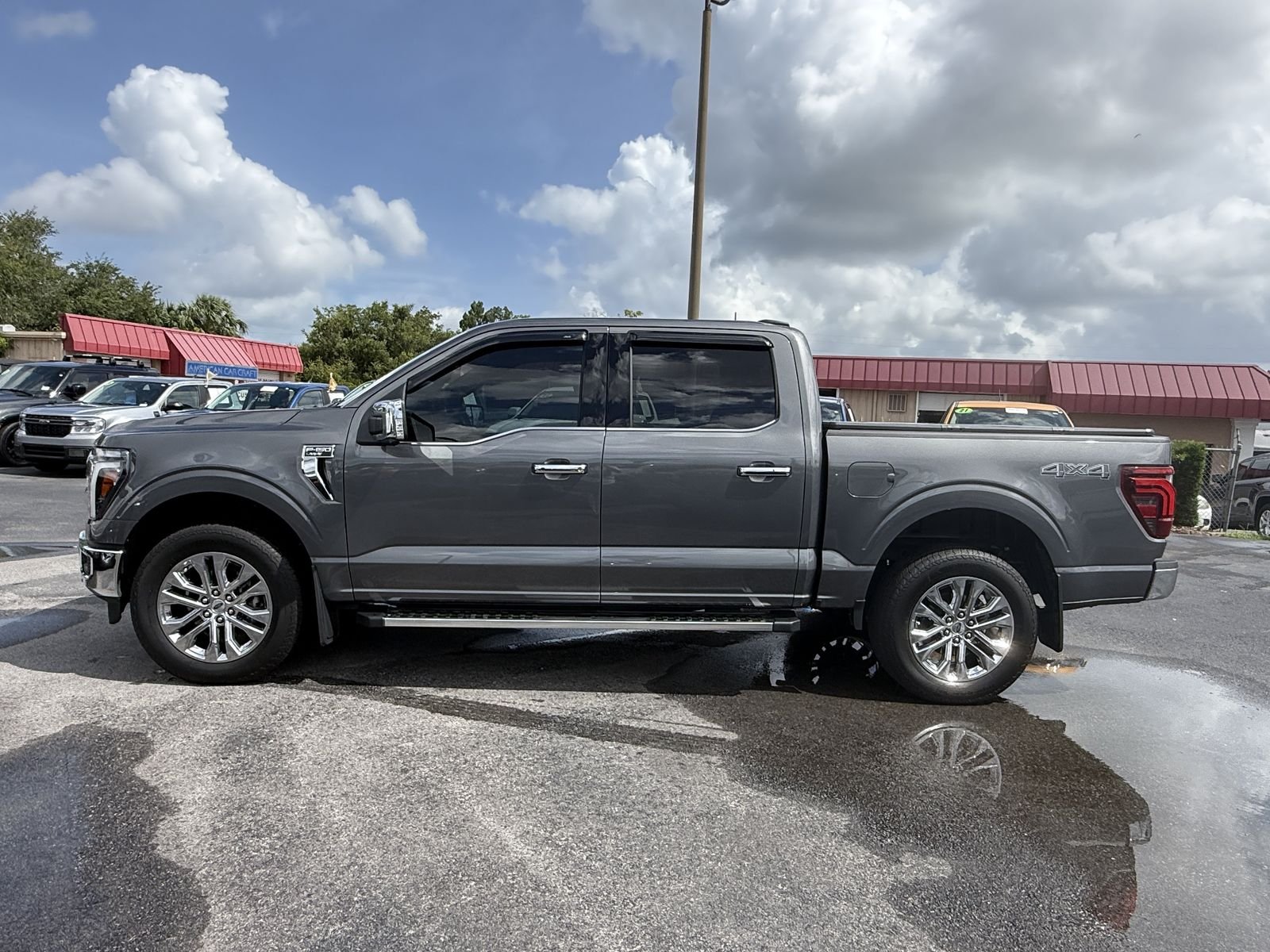 Certified Used 2025 Gray Metallic Ford Lariat image 8
