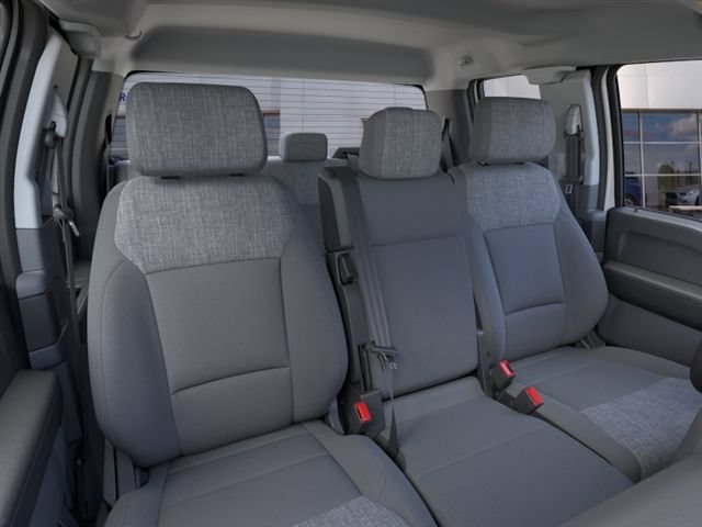 New 2026 Oxford White Ford F-350® XLT image 10