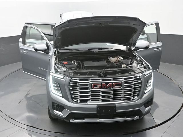 2025 GMC Yukon XL Denali - Photo 35