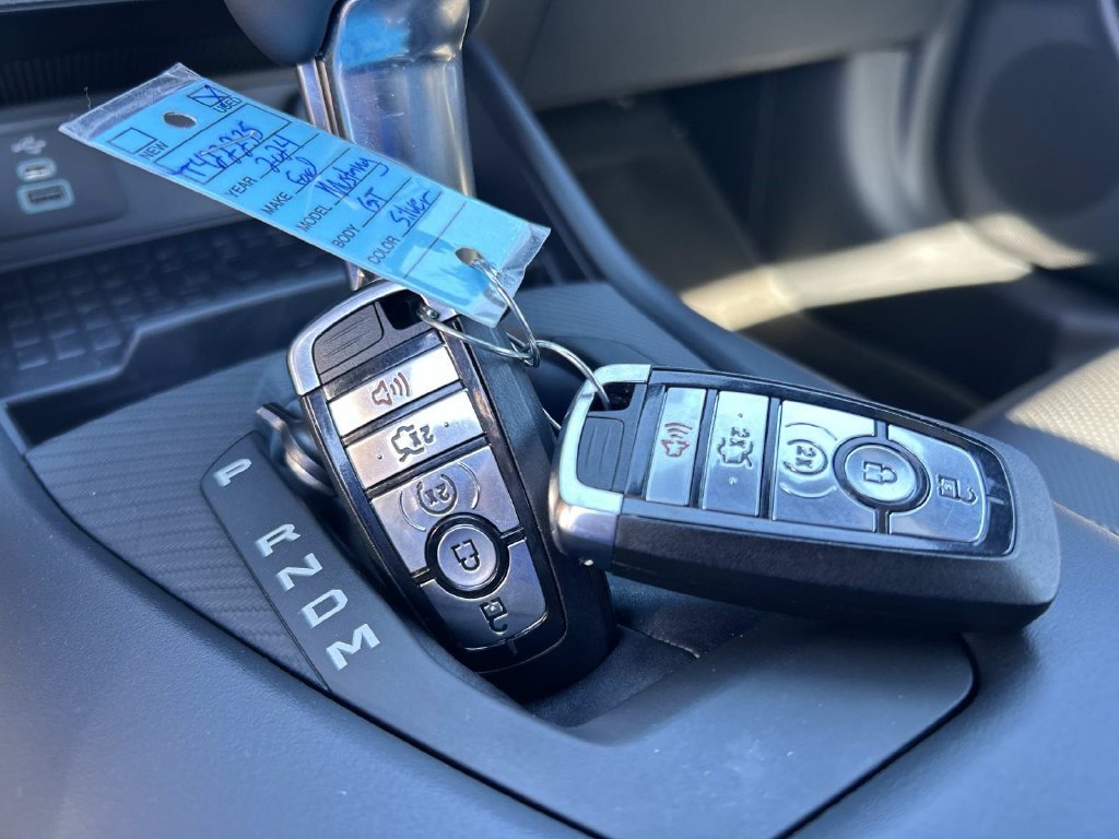 Certified Used 2024 Iconic Silver Metallic Ford GT Premium image 27