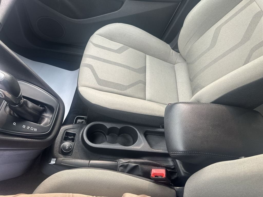 Used 2018 White Ford XLT image 27