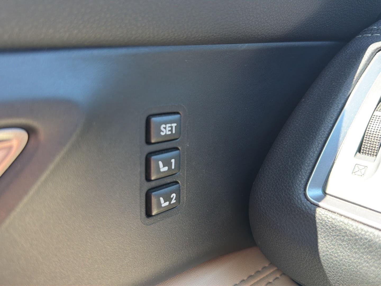 Used 2021 Brilliant Bronze Metallic Subaru Limited image 19