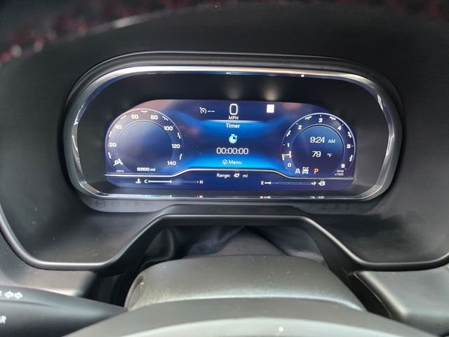 Used 2022 White Chevrolet RST image 19