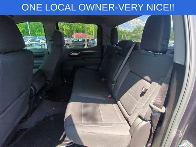 Used 2025 Silver GMC Elevation image 31