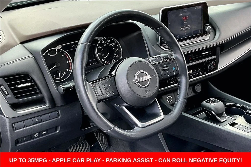 Used 2023 Silver Nissan SV image 17