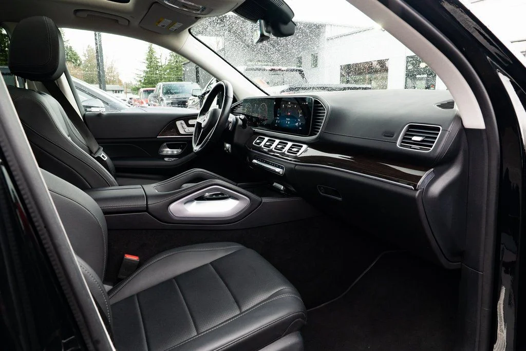 Used 2024 Black Mercedes-Benz GLS 450 image 30