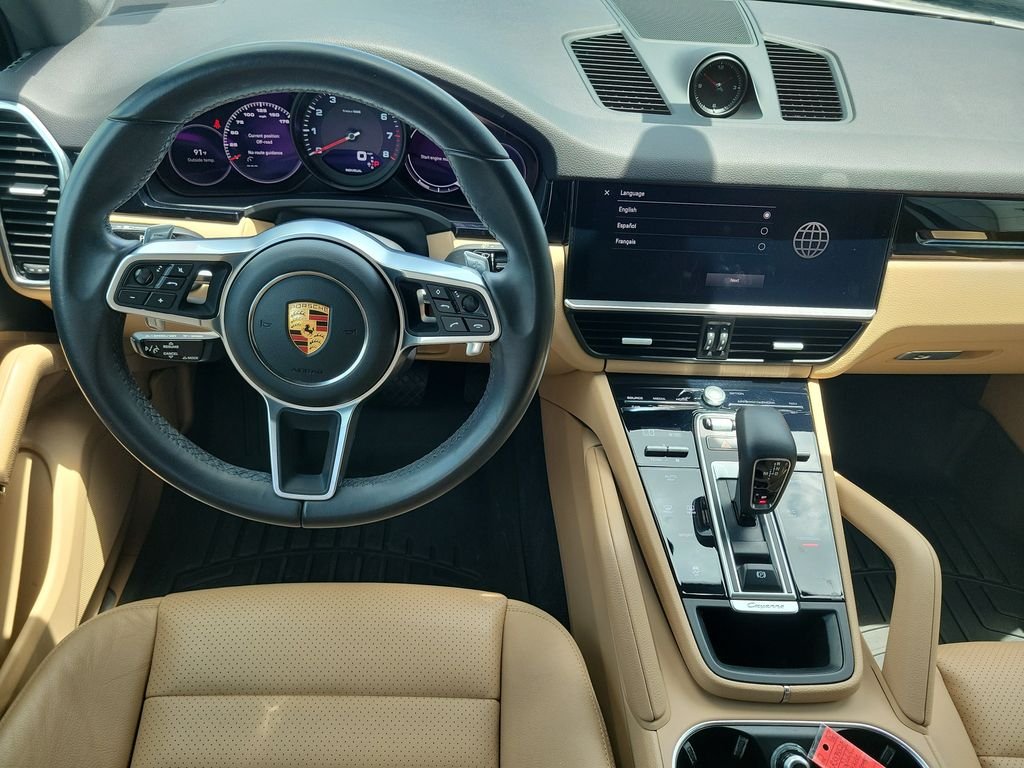 Used 2022 White Porsche Base image 19