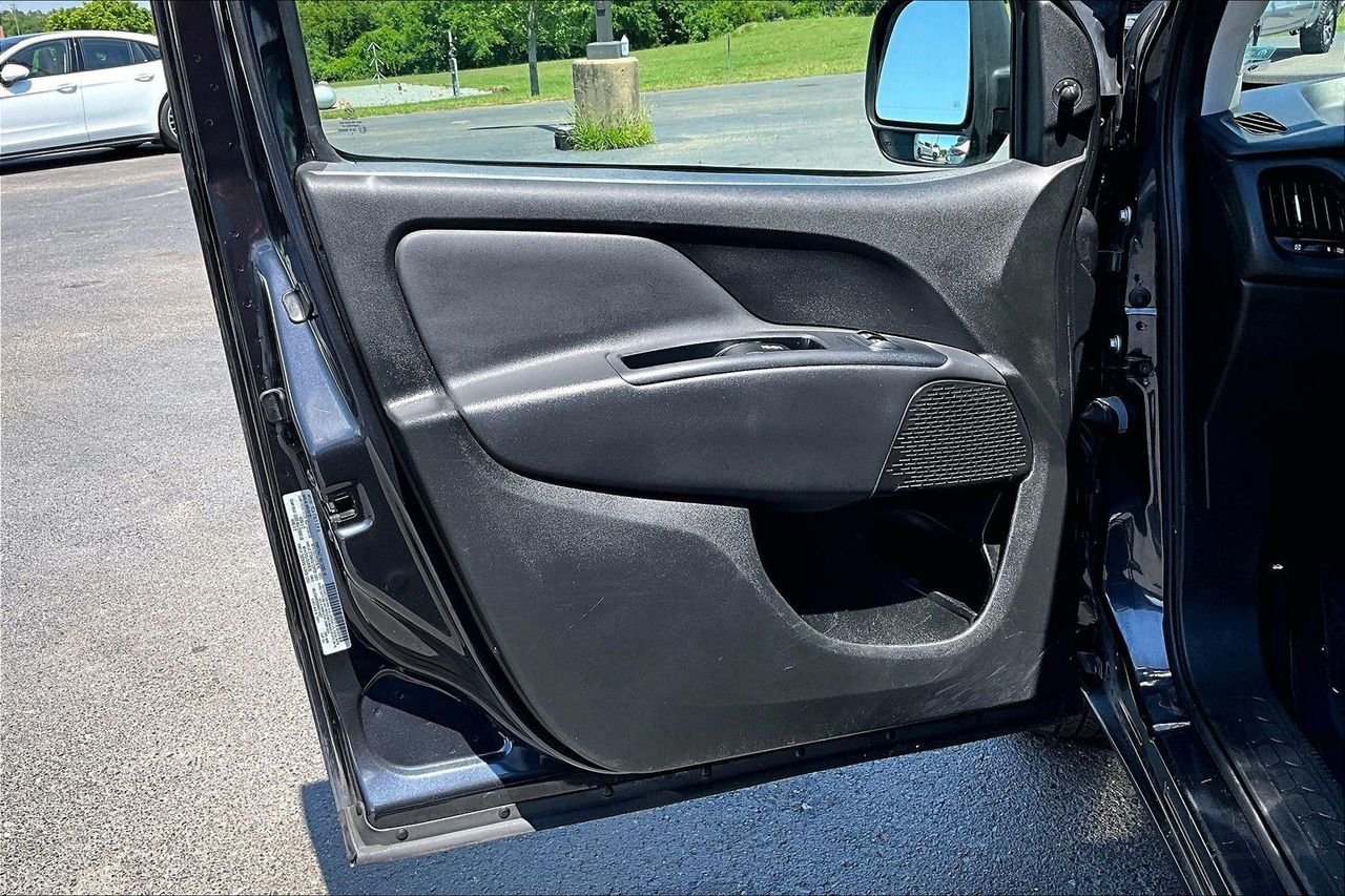 Used 2021 Black Metallic RAM Wagon SLT image 22