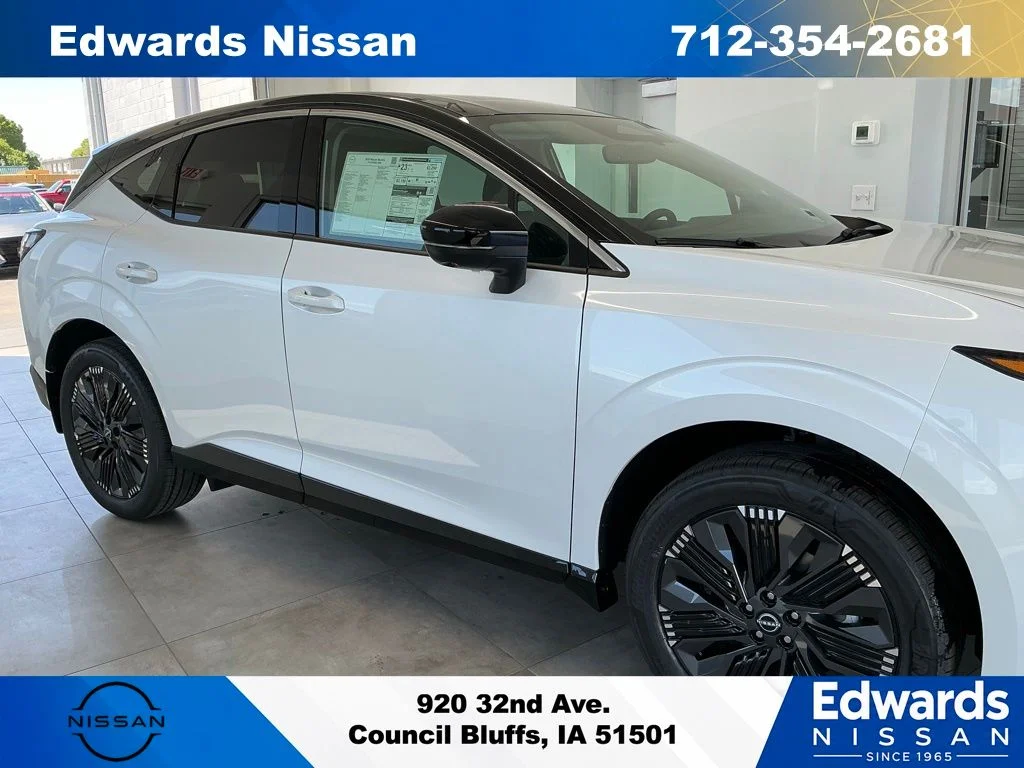 2026 Nissan Murano Platinum AWD's photo