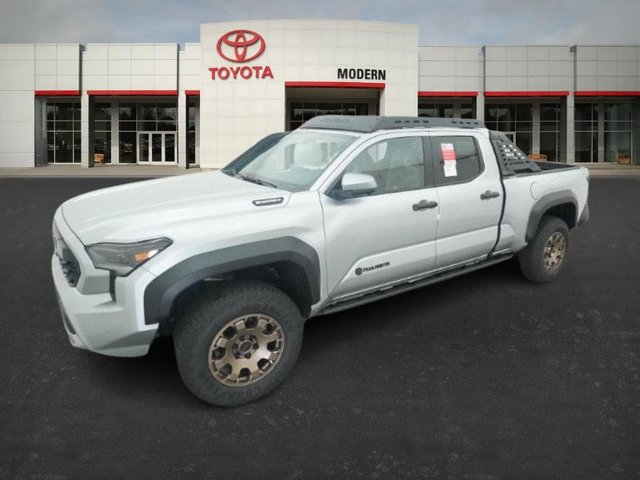 2025 Toyota Tacoma i-FORCE MAX Trailhunter