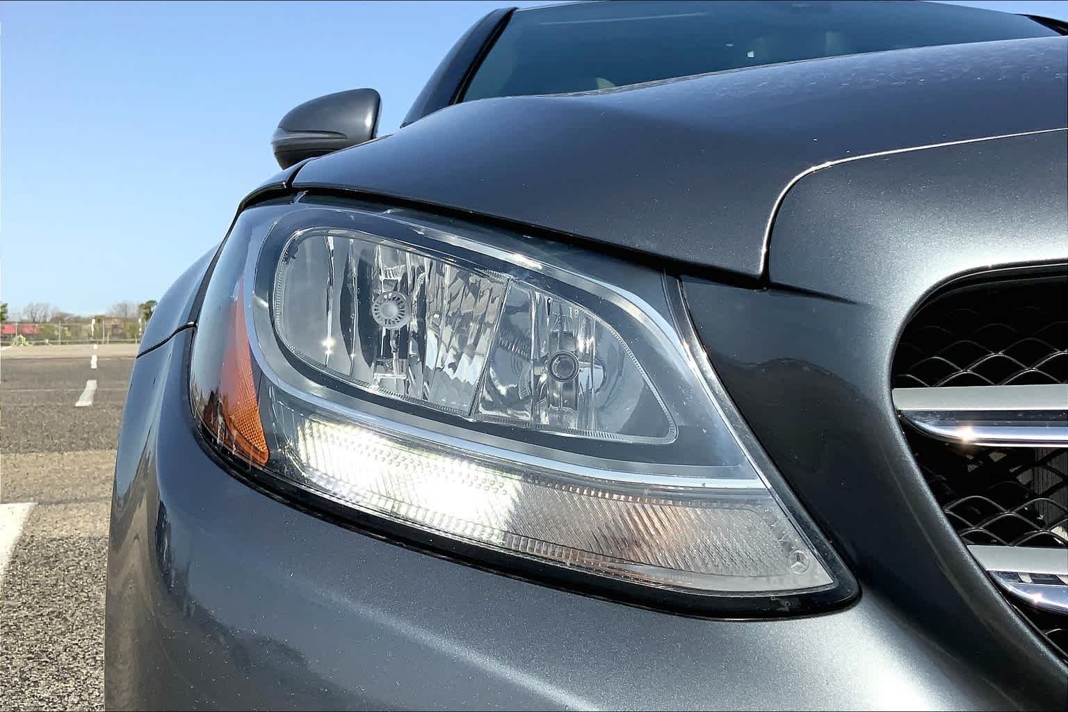Used 2018 Selenite Grey Metallic Mercedes-Benz C 300 image 24
